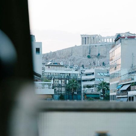 Bright 2 Bedrooms Apt. In The Heart Of Athens W Stunning Views To Acropolis Bagian luar foto