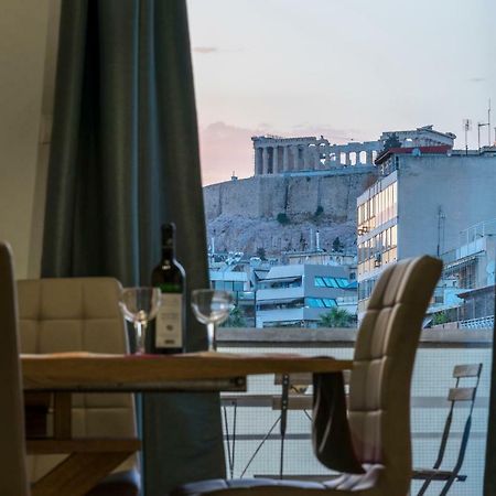 Bright 2 Bedrooms Apt. In The Heart Of Athens W Stunning Views To Acropolis Bagian luar foto